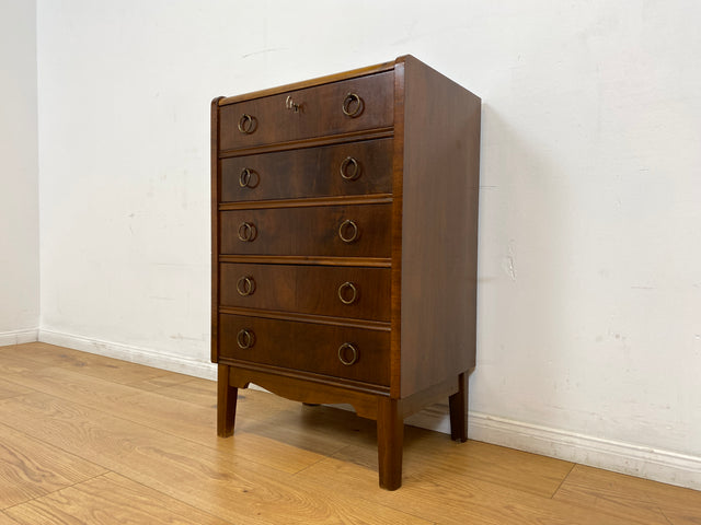 WMK # Hübsche und gut erhaltene skandinavische 50er Jahre Kommode aus vollem Holz mit Schubladen & Messinggriffen # Schubladenkommode Schrank Wäschekommode Flurkommode Mid-Century Vintage Berlin 60er