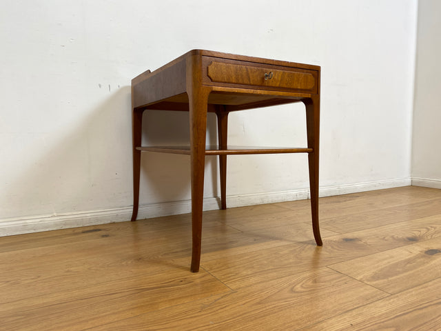 WMK I Stilvoller und sehr gut erhaltener skandinavische 50er Jahre Nachttisch mit Schublade und Ablage I Kommode Beistelltisch Ablage Nachtkommode Nachtschrank Mid-Century Vintage Rostock Bonn Berlin