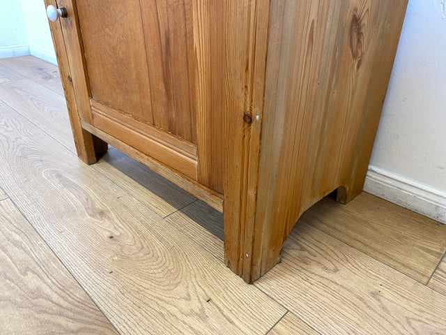 WMK # Sehr schöne und gut erhaltene skandinavische antike Kommode aus vollem Holz mit Aufsatz & Marmor Auflage # Schrank Waschtisch Weichholzkommode Marmorkommode Flurkommode Jugendstil Vintage Berlin