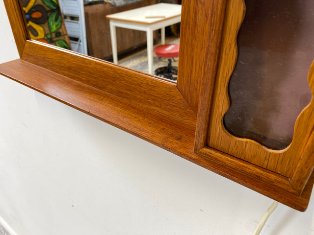 WMK I Einzigartiger skandinavischer 60er Jahre Wandspiegel aus Teakholz mit stimmungsvoller Beleuchtung I Spiegel Flurspiegel Garderobe Danish Design Vintage Mid-Century Teak Berlin Hamburg Frankfurt