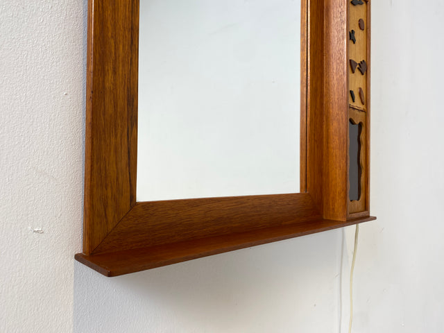 WMK I Einzigartiger skandinavischer 60er Jahre Wandspiegel aus Teakholz mit stimmungsvoller Beleuchtung I Spiegel Flurspiegel Garderobe Danish Design Vintage Mid-Century Teak Berlin Hamburg Frankfurt
