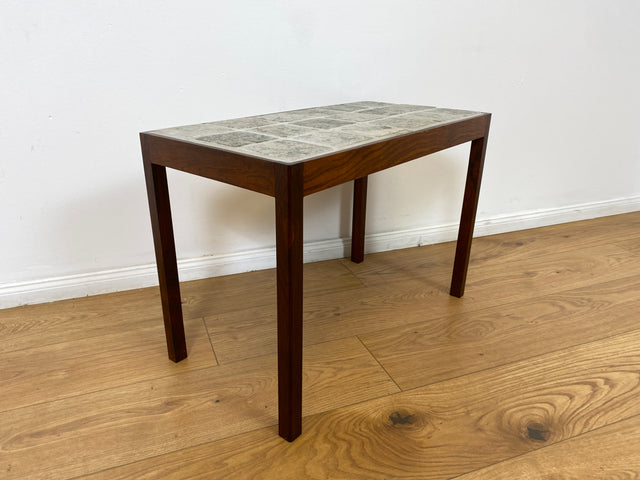 WMK # Hochwertiger & gut erhaltener skandinavischer Couchtisch aus Palisander mit robusten Fliesen # Wohnzimmertisch Beistelltisch Coffee Table Fliesentisch Mid-Century Danish Design Rosewood Vintage