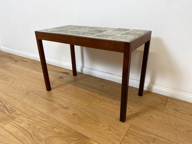 WMK # Hochwertiger & gut erhaltener skandinavischer Couchtisch aus Palisander mit robusten Fliesen # Wohnzimmertisch Beistelltisch Fliesentisch Coffee Table Mid-Century Danish Design Rosewood Vintage