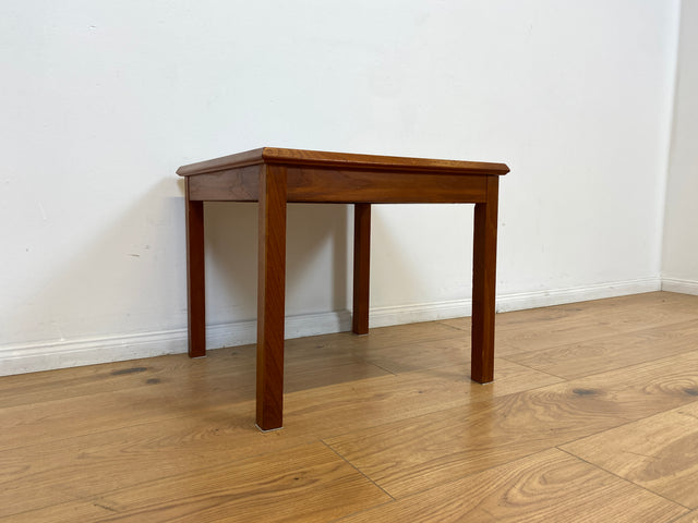 WMK Stilvoller & sehr gut erhaltener skandinavischer Couchtisch in Teakholz mit kunstvoll gestalteten Fliesen # Fliesentisch Beistelltisch Coffee Table Danish Design Mid-Century Vintage 60er 70er Teak