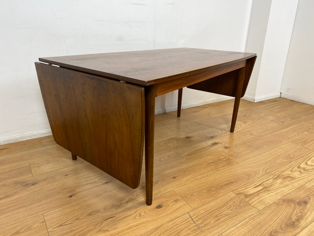 WMK I Eleganter skandinavischer Drop Leaf Esszimmertisch in Nussbaum mit hochklappbaren Erweiterungen I Esstisch Holztisch Tisch Küchentisch Dining Table Vintage 50er 60er Berlin Heidelberg München