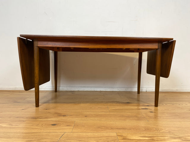 WMK I Eleganter skandinavischer Drop Leaf Esszimmertisch in Nussbaum mit hochklappbaren Erweiterungen I Esstisch Holztisch Tisch Küchentisch Dining Table Vintage 50er 60er Berlin Heidelberg München