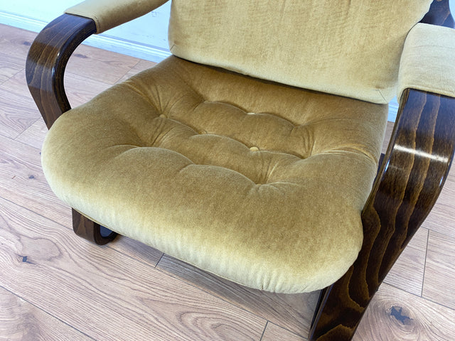 WMK Formschöner, äußerst bequemer & sehr gut erhaltener skandinavischer Freisschwinger mit gestepptem Samtbezug # Sessel Lesesessel Relaxsessel Easy Chair Fernsehsessel Samt Vintage 70er Retro