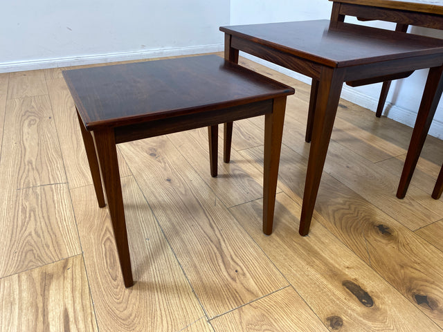 WMK Hochwertiger skandinavischer Mid-Century 3-in-1 Satztisch aus Palisander mit kunstvollen Fliesen I Couchtisch Tisch Beistellt Fliesen Nesting Coffee Table Vintage Danish Design Rosewood Berlin Ulm