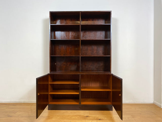 WMK I Stilvoller skandinavischer Mid-Century Designer Bücherschrank by Omann Junior in Palisander m. verstell. Regalböden I Bücherregal Regal Highboard Sideboard Schrank Rosewood Danish Design Vintage