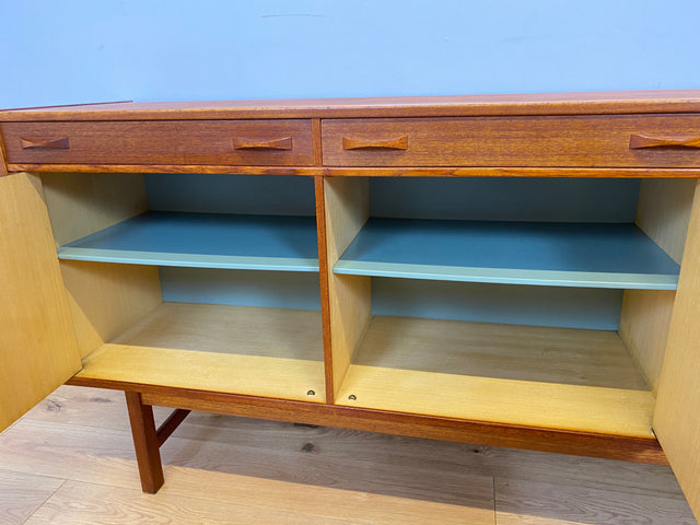 WMK # Stilvoller skandinavischer Mid-Century Designer Sideboard von Tage Olofsson für Ulferts in Teakholz mit Schubladen # Kommode Schrank Anrichte TV-Bank Danish Design Vintage Teak Berlin Hamburg