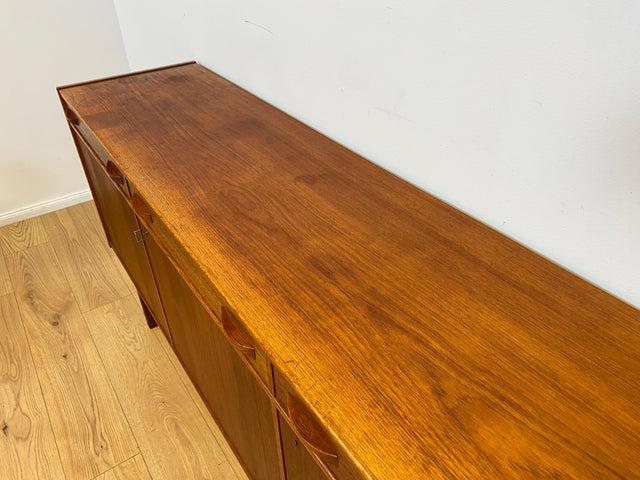 WMK # Stilvoller skandinavischer Mid-Century Designer Sideboard von Tage Olofsson für Ulferts in Teakholz mit Schubladen # Kommode Schrank Anrichte TV-Bank Danish Design Vintage Teak Berlin Hamburg