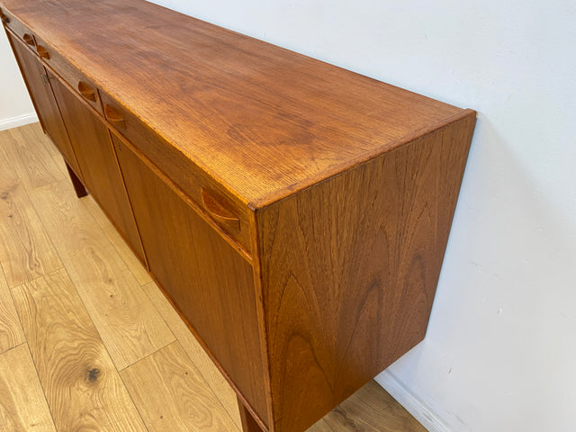 WMK # Stilvoller skandinavischer Mid-Century Designer Sideboard von Tage Olofsson für Ulferts in Teakholz mit Schubladen # Kommode Schrank Anrichte TV-Bank Danish Design Vintage Teak Berlin Hamburg