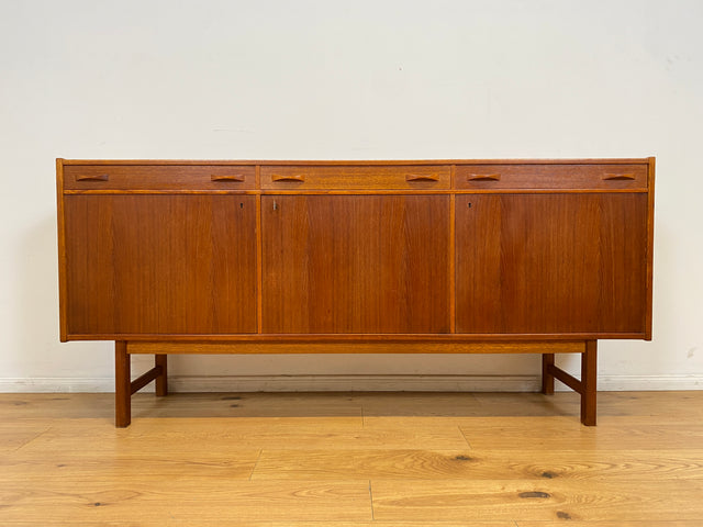 WMK # Stilvoller skandinavischer Mid-Century Designer Sideboard von Tage Olofsson für Ulferts in Teakholz mit Schubladen # Kommode Schrank Anrichte TV-Bank Danish Design Vintage Teak Berlin Hamburg