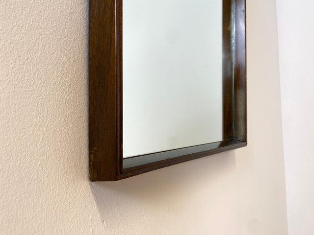 WMK I Stilvoller skandinavischer Mid-Century Designer Wandspiegel von Jørgen Christensen Snedkeri mit dunkelbraunem Nussbaum Holzrahmen I Spiegel Holzspiegel Flurgarderobe Danish Design Vintage Berlin