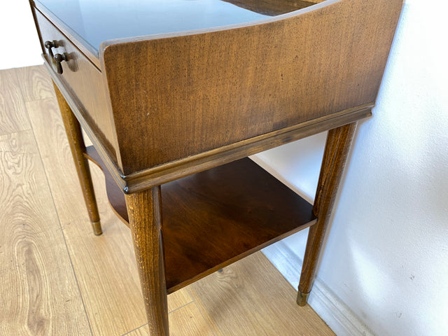 WMK # Schöner & sehr gut erhaltener skandinavischer Mid-Century Nachttisch mit Schublade, Ablage, Glasauflage & Messinggriff # Nachtschrank Nachtkommode Nachtschränkchen Beistelltisch Kommode Vintage