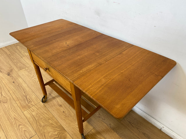 WMK I Besonders schöner skandinavischer Mid-Century Nähtisch auf Rollen & aufklappbar I Beistelltisch Kommode Nähkommode Schminkkommode Schminktisch Ablage Servierwagen Vintage Berlin Bielefeld Celle