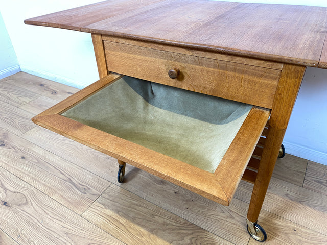 WMK I Besonders schöner skandinavischer Mid-Century Nähtisch auf Rollen & aufklappbar I Beistelltisch Kommode Nähkommode Schminkkommode Schminktisch Ablage Servierwagen Vintage Berlin Bielefeld Celle