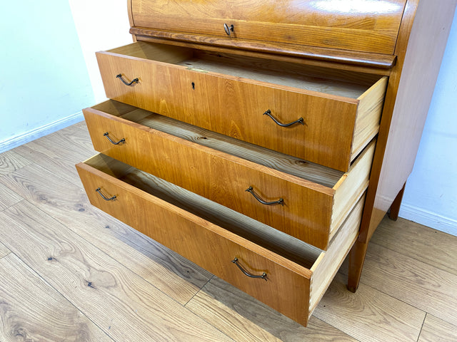 WMK I Formschöner skandinavischer Mid-Century Sekretär aus vollem Holz mit Messinggriffen I Schreibkommode Schreibtisch Kommode Wäschekommode 60er 70er Vintage Berlin Hamburg Dresden