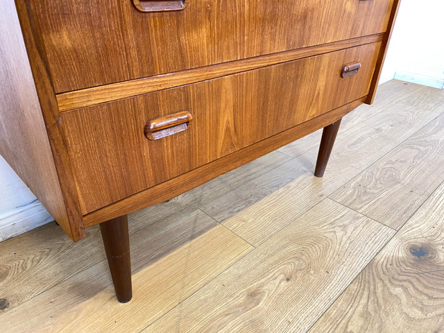 WMK I Hochwertiger skandinavischer Mid-Century Sekretär in Teakholz mit auszieh. Schreibfläche I Schreibschrank Schreibtisch Desk Kommode Wäsche Schmink Tisch Danish Design Vintage Berlin Köln Hamburg