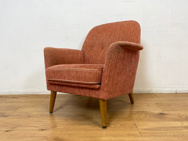 WMK I Formschöner & sehr gut erhaltener skandinavischer Mid-Century Sessel in Altrosa mit bequemen Federkernsitz
