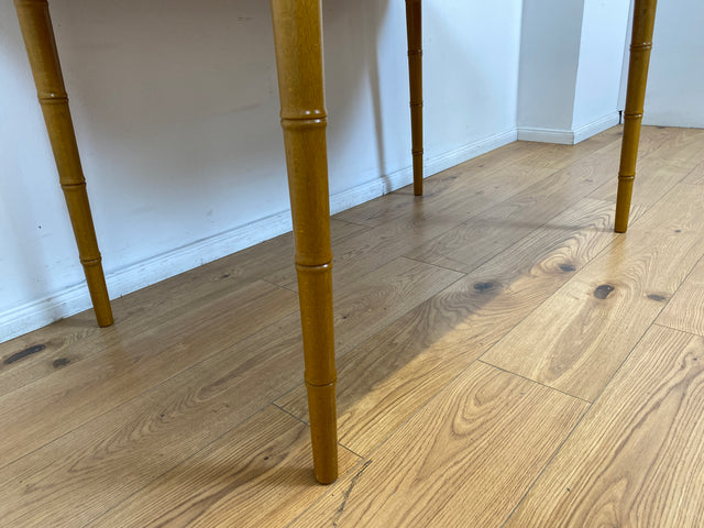 WMK I Sehr schöner skandinavischer Vintage Esstisch mit hübschen Tischbeinen, ausziehbar auf 180cm I Tisch Holztisch Küchentisch Ausziehtisch Dining Table 70er 80er Berlin Nürnberg Frankfurt Bremen