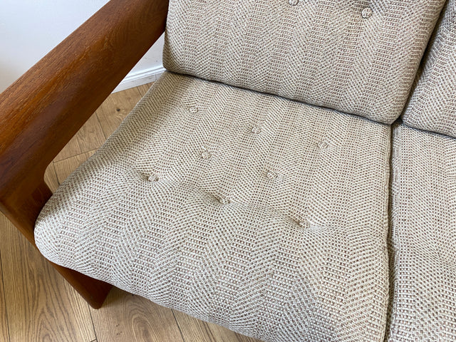 WMK I Hochwertiges skandinavisches Designer Sofa von EMC Møbler mit Teakholz Rahmen und beigem Wollbezug I Couch 2-Sitzer 2er Sitzgarnitur Danish Design Mid-Century Vintage Teak Berlin Bayern Leipzig