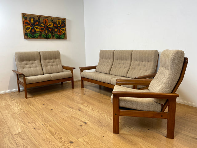 WMK I Hochwertiges skandinavisches Designer Sofa von EMC Møbler mit Teakholz Rahmen und beigem Wollbezug I Couch 2-Sitzer 2er Sitzgarnitur Danish Design Mid-Century Vintage Teak Berlin Bayern Leipzig