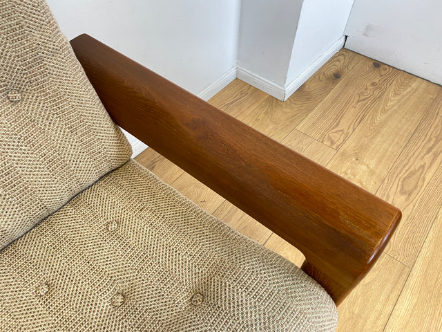 WMK I Hochwertiges skandinavisches Designer Sofa von EMC Møbler mit Teakholz Rahmen und beigem Wollbezug I Couch 3-Sitzer 3er Sitzgarnitur Danish Design Mid-Century Vintage Teak Berlin Köln Frankfurt