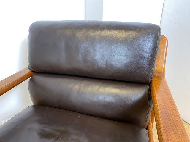 WMK # 1/2 Stilvoller skandinavisches Mid-Century Designersessel von L. Olsen & Søn Møbelfabrik mit Echtleder Bezug & Teakholz Rahmen # Sessel Armchair Sitzgarnitur Danish Design Vintage Teak Leather