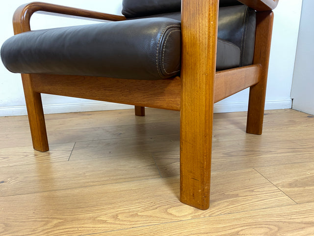 WMK # 1/3 Stilvoller skandinavisches Mid-Century Designersessel von L. Olsen & Søn Møbelfabrik mit Echtleder Bezug & Teakholz Rahmen # Sessel Armchair Sitzgarnitur Danish Design Vintage Teak Leather