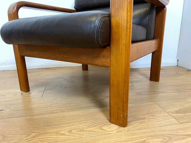 WMK # 1/2 Stilvoller skandinavisches Mid-Century Designersessel von L. Olsen & Søn Møbelfabrik mit Echtleder Bezug & Teakholz Rahmen # Sessel Armchair Sitzgarnitur Danish Design Vintage Teak Leather