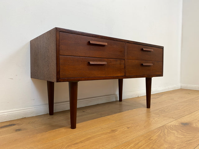 WMK # Besonders gut erhaltenes skandinavisches Mid-Century Designersideboard von Kai Kristiansen für FM Møbler, Vollholz in Palisander # Kommode TV-Lowboard TV-Bank Rosewood Danish Design Vintage 60er