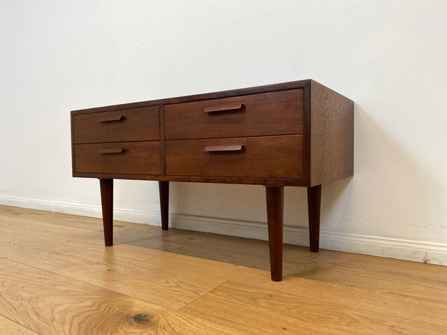 WMK # Besonders gut erhaltenes skandinavisches Mid-Century Designersideboard von Kai Kristiansen für FM Møbler, Vollholz in Palisander # Kommode TV-Lowboard TV-Bank Rosewood Danish Design Vintage 60er
