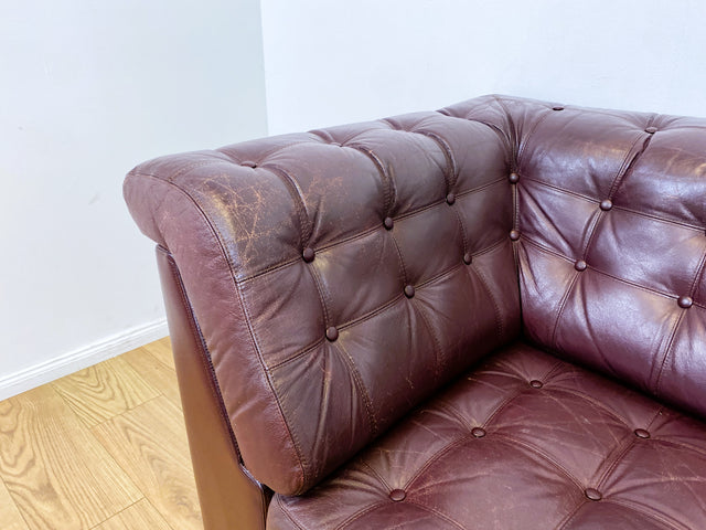 WMK I Formschönes & gemütliches skandinavisches Sofa mit gestepptem Echtleder Bezug mit schöner Alterspatina I Ledersofa Ledercouch Couch 3-Sitzer 3er Leder Chesterfield Vintage Berlin Hamburg Köln