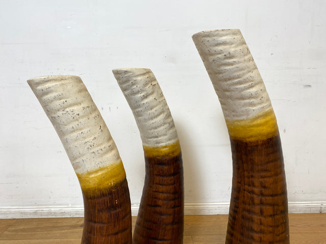 WMK I Einzigartiges skulpturales Keramik Ensemble aus 3 handgeformten großen Bodenvasen aus 70er Jahren I Vasen Skulptur Kunst Studio Dekoration Steinzeug Lava Vintage Retro I Berlin Dresden Hannover