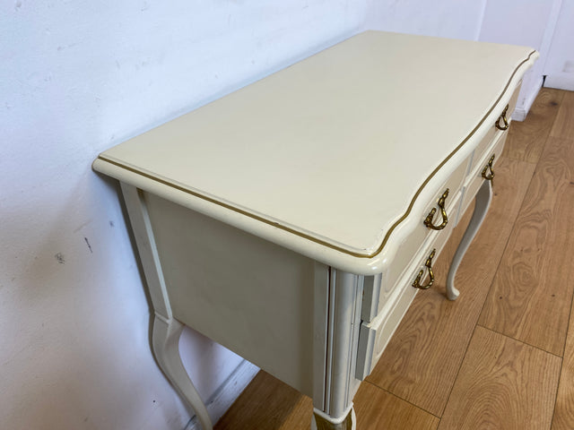 WMK I Versand 85€ I Charmante weiße Chippendale Kommode mit Schubladen & edlen Messingbeschlägen I Sideboard Schubladenkommode Flurkommode Wäschekommode Vintage Barock Rokoko Berlin Jena Bamberg
