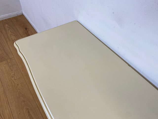 WMK I Versand 85€ I Charmante weiße Chippendale Kommode mit Schubladen & edlen Messingbeschlägen I Sideboard Schubladenkommode Flurkommode Wäschekommode Vintage Barock Rokoko Berlin Jena Bamberg