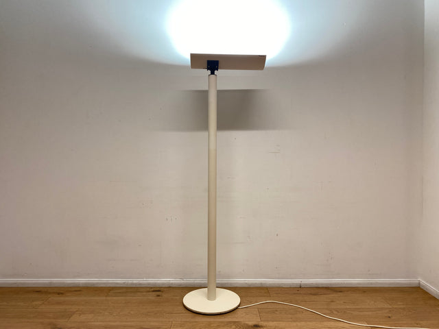 WMK I Design Award Gewinner aus 1988 I Hochwertige weiße Vintage Designer Standleuchte IBS 236 von Waldmann aus Metall I Steh Leuchte Lampe Deckenfluter Wohnzimmerlampe Vintage Space Age 80er Berlin