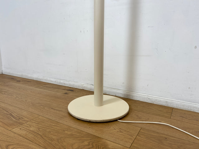 WMK I Design Award Gewinner aus 1988 I Hochwertige weiße Vintage Designer Standleuchte IBS 236 von Waldmann aus Metall I Steh Leuchte Lampe Deckenfluter Wohnzimmerlampe Vintage Space Age 80er Berlin