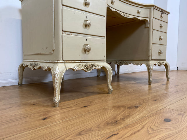WMK # Wunderschöner weißer antiker Schminktisch im Stile Louis XV, Vollholz, mit neigbaren Spiegel, um 1930 # Schminkkommode Lady Sekretär Schreibtisch Frisiertisch Barock Rokoko Shabby Chic Vintage