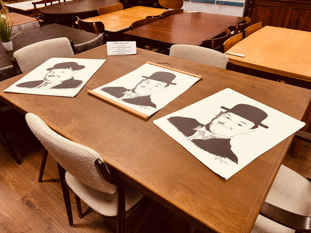WMK 1/56 Die Kultfiguren Stan & Ollie, bekannt auch als Dick und Doof , als Vintage Druck auf Hartpapier, mit & ohne neuem Teakholz Rahmen