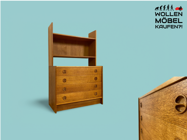 WMK Minimalistischer und gut erhaltener kleiner skandinavischer Bücherschrank mit Schubladen und formschönen Holzgriffen # Kommode Bücherregal Regal Schubladenkommode Mid-Century Vintage Danish Design