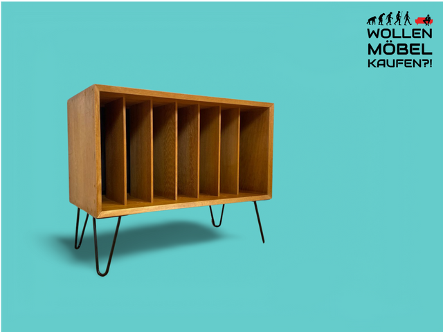 WMK Stilvolle, minimalistische Mid-Century Kommode für Schallplatten , 60er Jahre Korpus upcycled mit neuen Metallfüßen # Vinylschrank Regal Sideboard Bücherschrank Regal Schallplattenregal Vintage