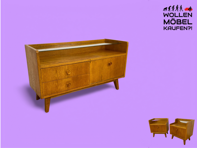 WMK Stilvolles und sehr gut erhaltenes Mid-Century Lowboard aus vollem Holz mit Schubladen, Glasauflage und schönen Holzgriffen # Sideboard Kommode TV-Lowboard Fernsehkommode Flurkommode Vintage 60er