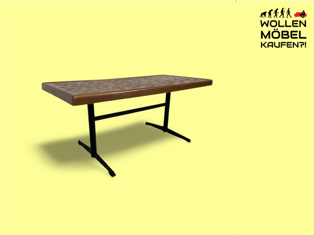 WMK Kultiger jedoch etwas abgenutzter Space Age Couchtisch mit hübscher Tischplatte aus Kunststoff, auch Outdoor geeignet # Wohnzimmertisch Tisch Sofatisch 70er Retro Vintage - Lieferung möglich