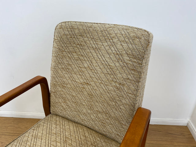 WMK # 1/3 Beautifully designed, comfortable and very well-preserved mid-century armchair with light original cover and teak frame # Chair, reading chair, armchair, desk chair, vintage 60s 70s