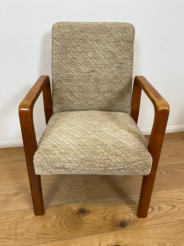 WMK # 1/3 Beautifully designed, comfortable and very well-preserved mid-century armchair with light original cover and teak frame # Chair, reading chair, armchair, desk chair, vintage 60s 70s