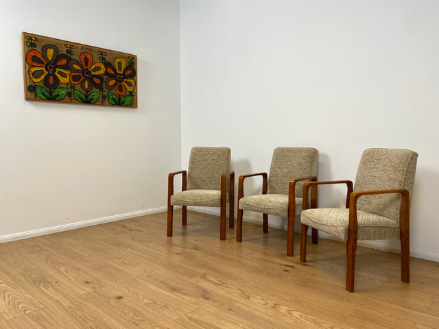 WMK # 1/3 Beautifully designed, comfortable and very well-preserved mid-century armchair with light original cover and teak frame # Chair, reading chair, armchair, desk chair, vintage 60s 70s