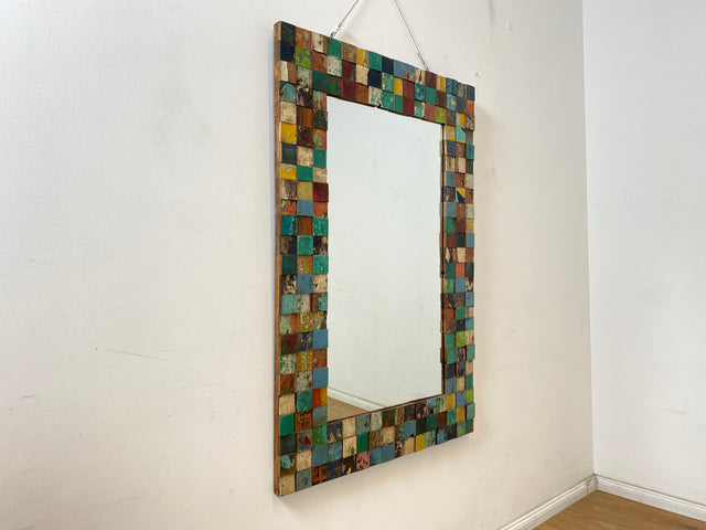 Boatwood by WMK # Bunterschöner 80x120 Wandspiegel , ein handgefertigtes Unikat aus altem Bootsholz in Originalfarben # bunter Spiegel Holzrahmen Flurspiegel Badspiegel Mirror Treibholz Bootsmöbel