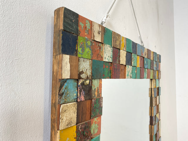 Boatwood by WMK # Bunterschöner 80x120 Wandspiegel , ein handgefertigtes Unikat aus altem Bootsholz in Originalfarben # bunter Spiegel Holzrahmen Flurspiegel Badspiegel Mirror Treibholz Bootsmöbel